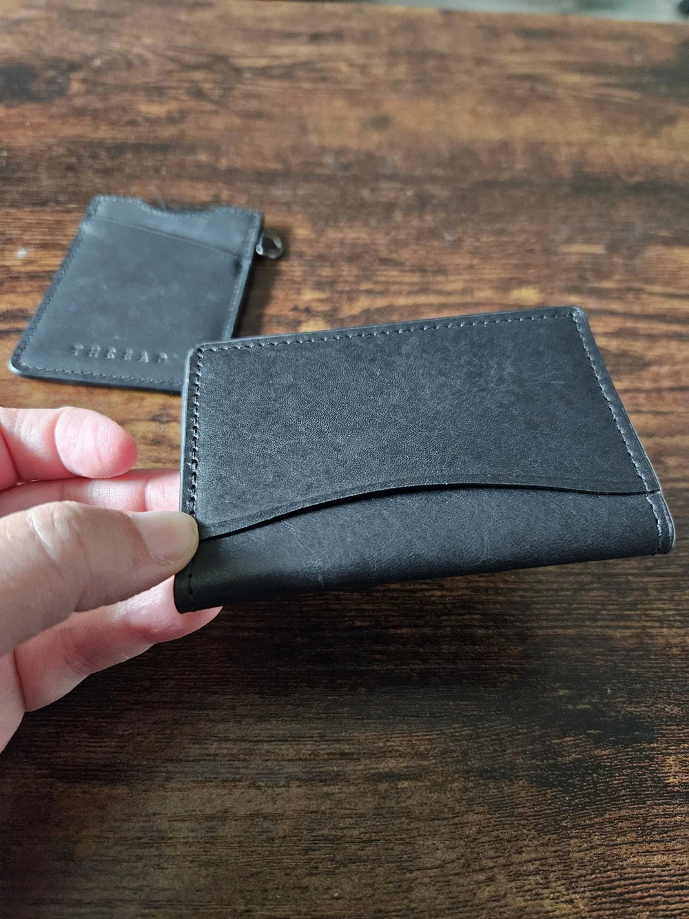 Thread Wallets Bundle | Vertical Leather Wallet & Slim Elastic Card Holder